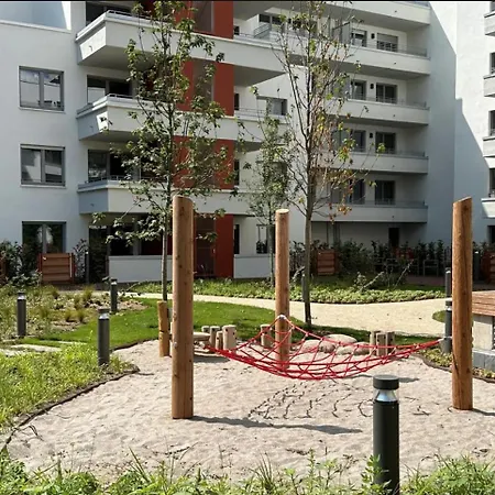 Moderne Komfort New Apart Ment, Near Messe Apartment